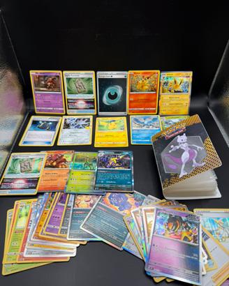 Lotto 45 carte pokémon  holo/reverse+ raccoglitore