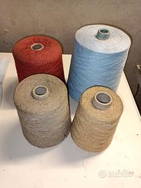 Bobine filato vari colori 