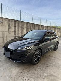 Ford Kuga nero