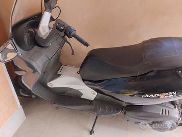 Malaguti Madison 250 S 2008 soli 43.000km