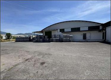 Magazzino a Priverno