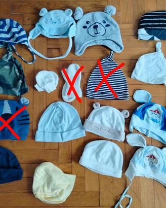 Cuffie e cappellini  0-18 mesi