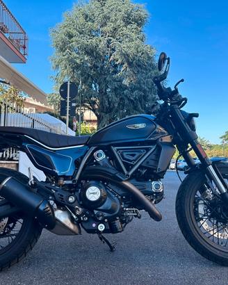 Ducati Scrambler 800 NIGHTSHIFT - FINANZIABILE