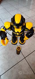 robot radiocomandato 