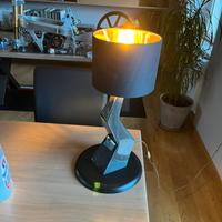 Lampada design in carbonio