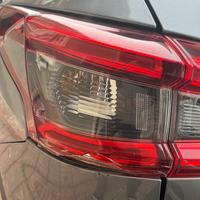 Nissan qashqai fanale posteriore sx