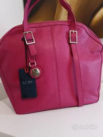 Borsa  Armani