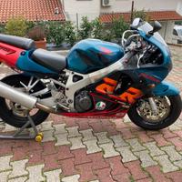HONDA CBR 900rr