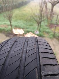 4 Gomme Michelin 235/45/17 estive