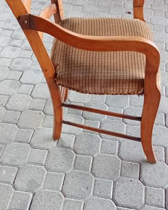 Sedia lavorata a mano vintage