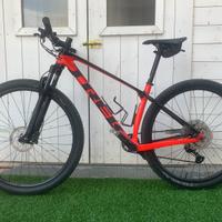 TREK PROCALIBER 9.5 full carbon