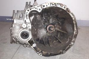 Cambio manuale Renault Megane 1.9 diesel del 2003