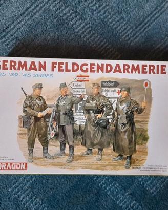 Modellismo GERMAN FELDGENDARMERIE Dragon