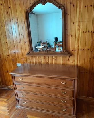 Cassettiera in legno