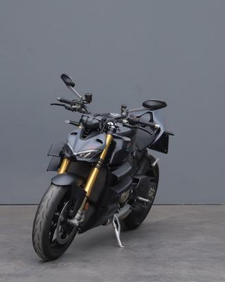 DUCATI Streetfighter V4