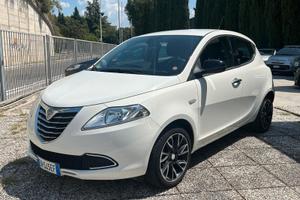 Lancia Ypsilon 1.2 69 CV 5 porte S&S Gold