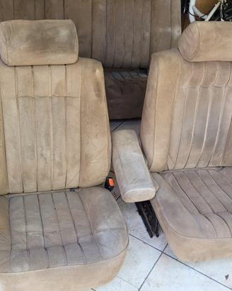 Interno completo Lancia Thema 8.32 Ferrari 