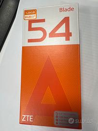 Blade 54  128 GB - 8 GB Ram