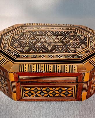 Portagioie ottagonale legno osso e madreperla 