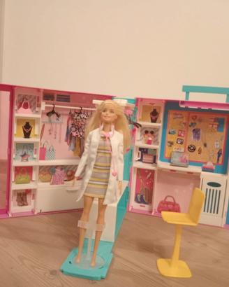 Armadio dei sogni di Barbie