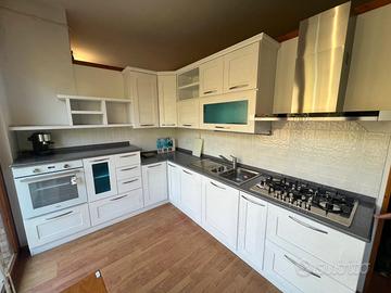 cucina angolare componibile in rovere bianco