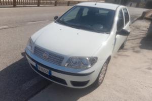 Fiat Punto 1.2 benzina e gpl