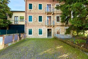 VILLA A SCHIERA A VO'