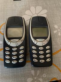 Nokia 3310 2 pezzi