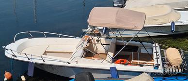 BARCA A MOTORE CANTIERI NAUTICI GOBBI