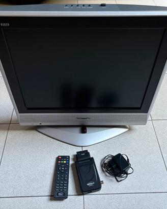 Tv 20 pollici con decoder esterno