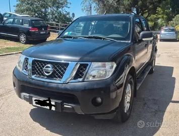Nissan Navara 2.5 dCi 190CV 4 porte Double Cab XE