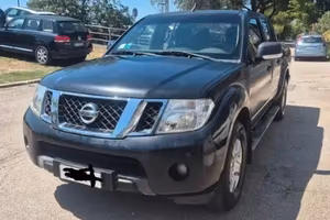 Nissan Navara 2.5 dCi 190CV 4 porte Double Cab XE