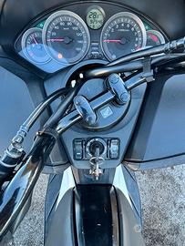 Honda Forza 300