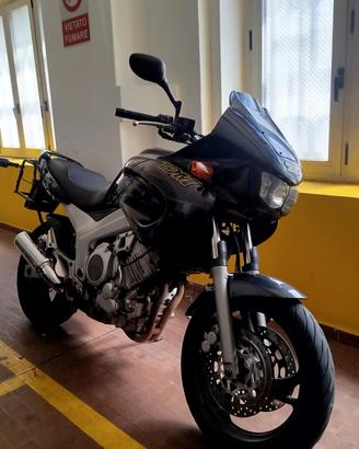 Yamaha TDM 850