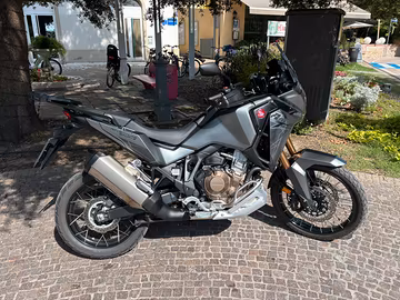 AFRICA TWIN ADVENTUR SPORT 2024