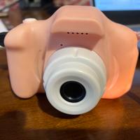 Macchina fotografica giocattolo