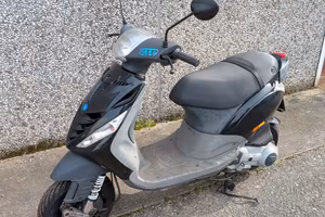 Piaggio Zip 125 300cc a liquido