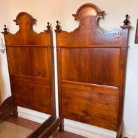 Letto matrimoniale in ciliegio