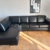 Divano in vera pelle