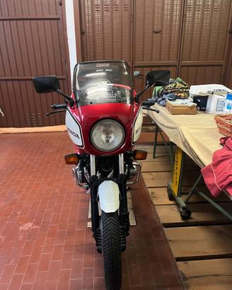 Moto Honda CBX 550