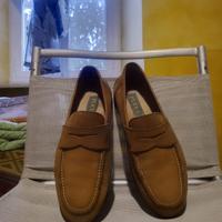 Mocassini Flexa in nabuk color mandorla