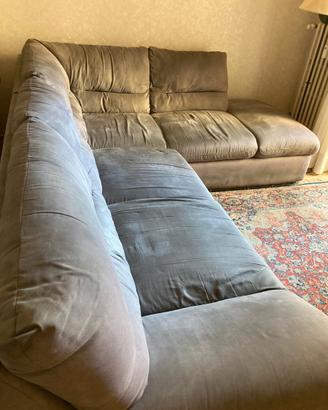 divano letto con cassettone