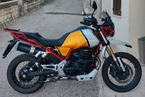 Moto Guzzi V85 TT - 2021