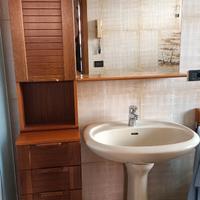 MOBILE BAGNO CON SPECCHIO E PORTA- ASCIUGAMANI