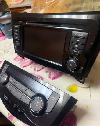 Autoradio navigatore nissan qahsqai