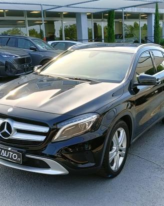 MERCEDES-BENZ GLA 200 d Automatic Sport