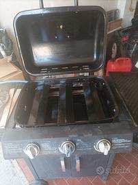 BARBECUE A GAS
