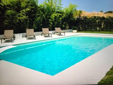 Bilocale 4 posti letto con veranda e piscina