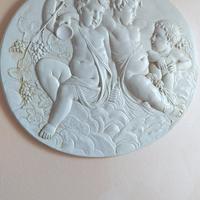 Quadro in gesso amorini