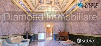 Palazzo storico fine '800 giarre centro
